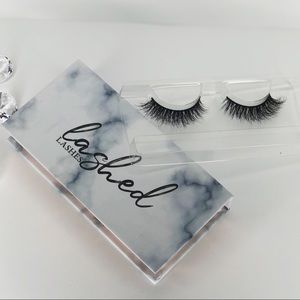 Lashed Lashes